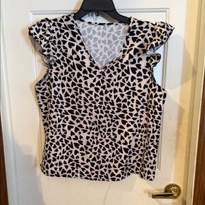 SHEIN Black and White Heart Print Ruffle Blouse